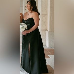 Alfred sung BOW CUFF STRAPLESS PRINCESS WAIST TRUMPET GOWN